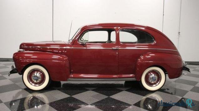 1941' Ford Super Deluxe photo #3