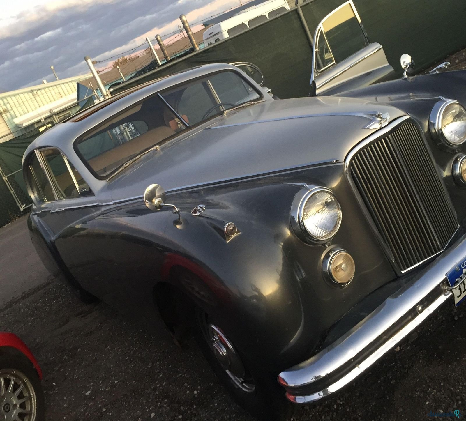 1952' Jaguar Mark VII photo #3
