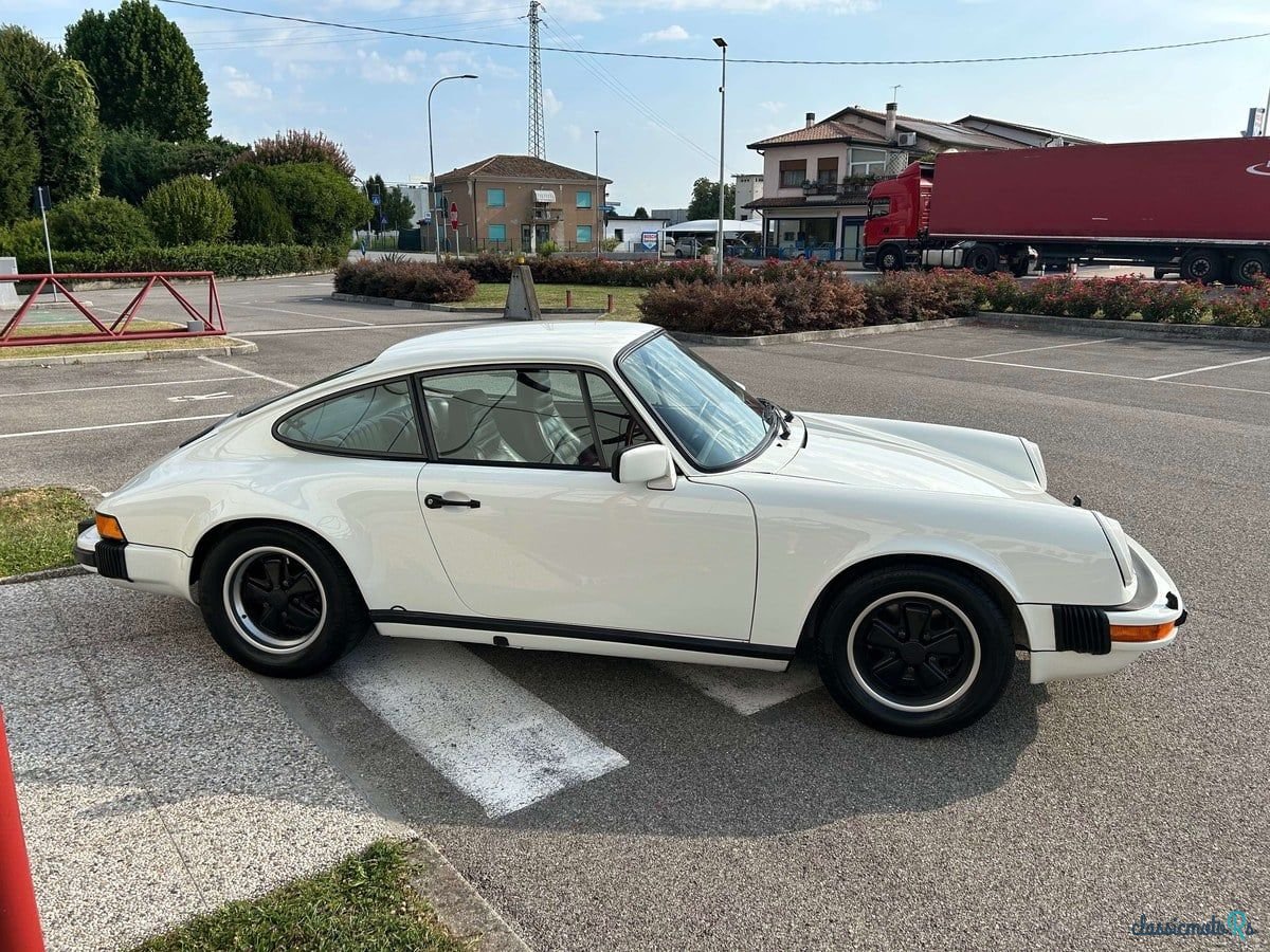 1976' Porsche 911 photo #5
