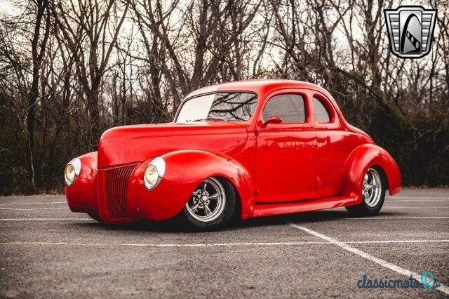 1940' Ford photo #2