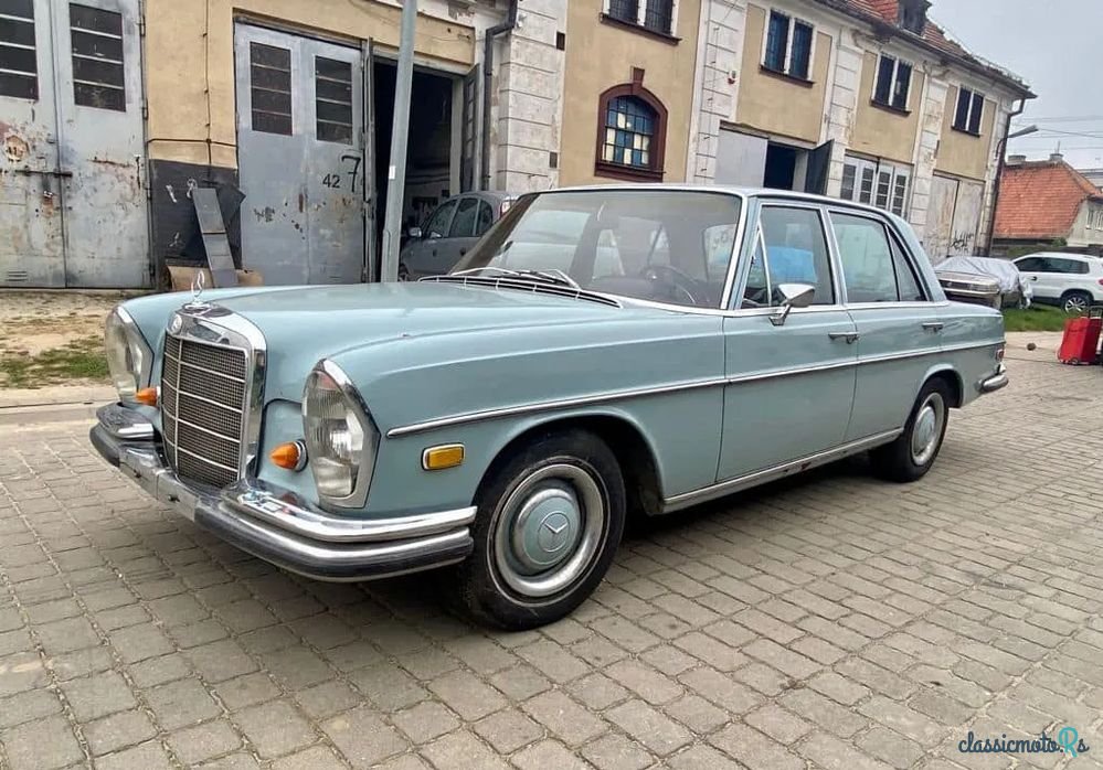 1968' Mercedes-Benz 250S W108 photo #1