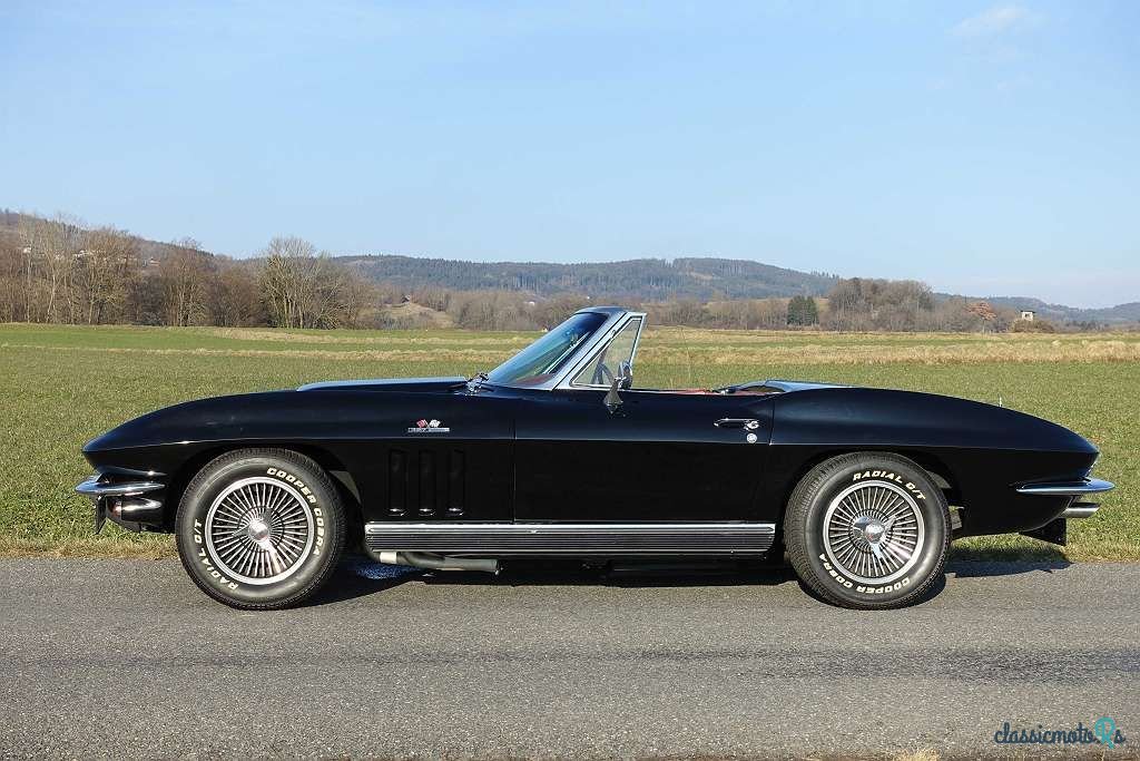 1965' Chevrolet Corvette photo #2