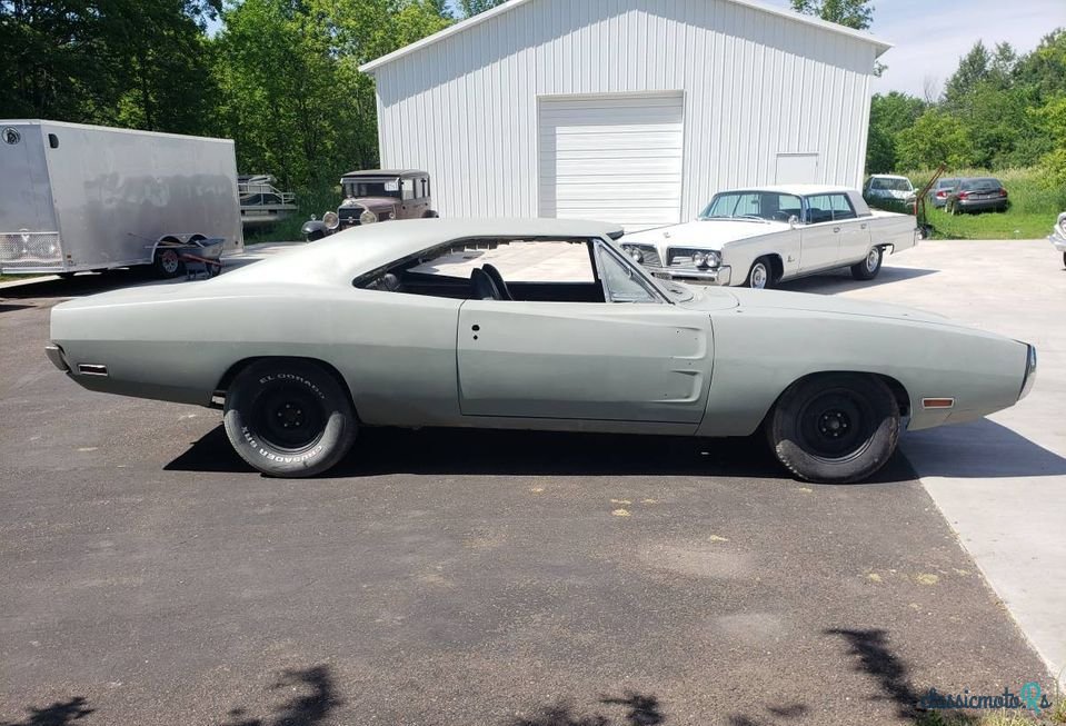 1970' Dodge Charger photo #2