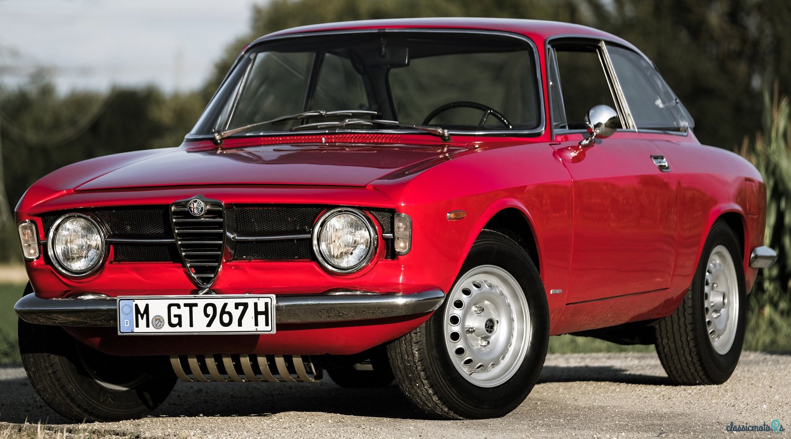 1967' Alfa Romeo GT photo #1