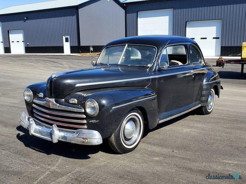 1946' Ford Deluxe Super Deluxe Coupe photo #1