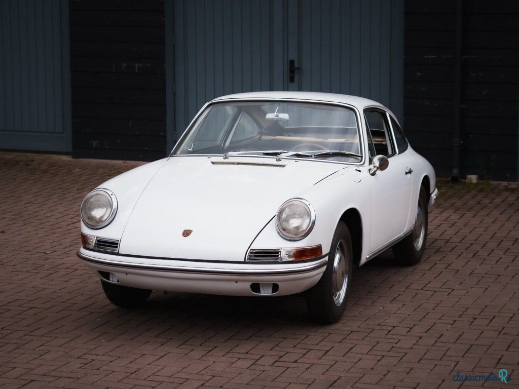 1965' Porsche 911 photo #1
