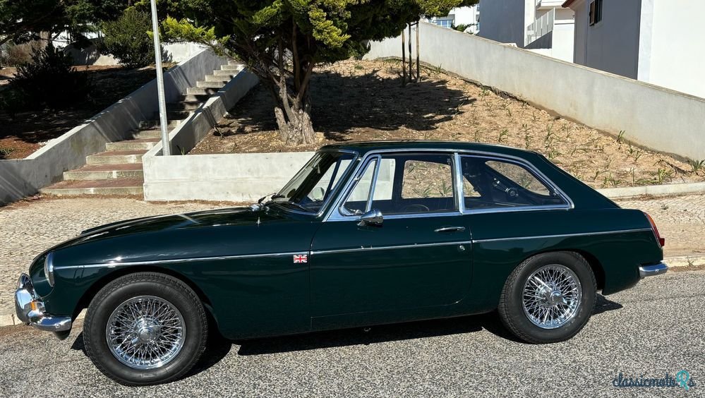 1967' MG MGB photo #4