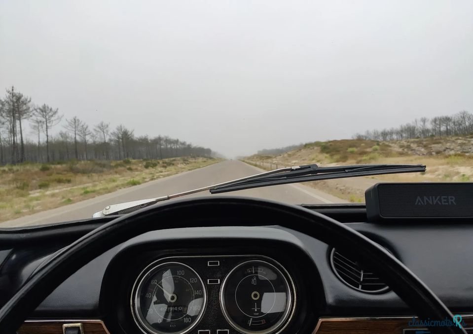 1974' Ford Escort photo #2