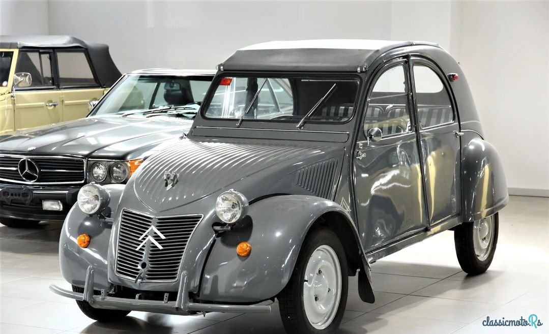 1956' Citroen 2CV photo #3