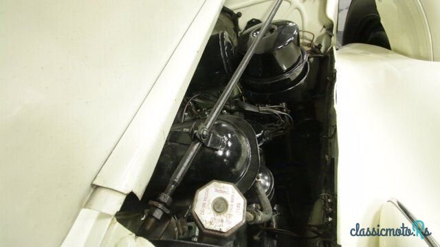 1940' Packard Super 8 photo #3