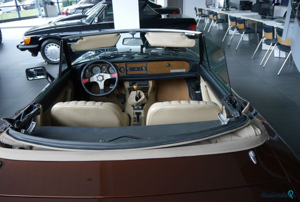 1980' Fiat 124 Spider photo #5