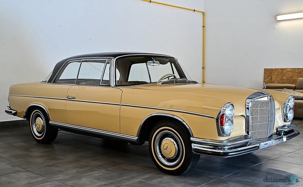 1966' Mercedes-Benz 300 SE W112 photo #2