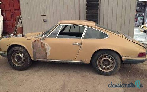 1969' Porsche 911 T photo #3