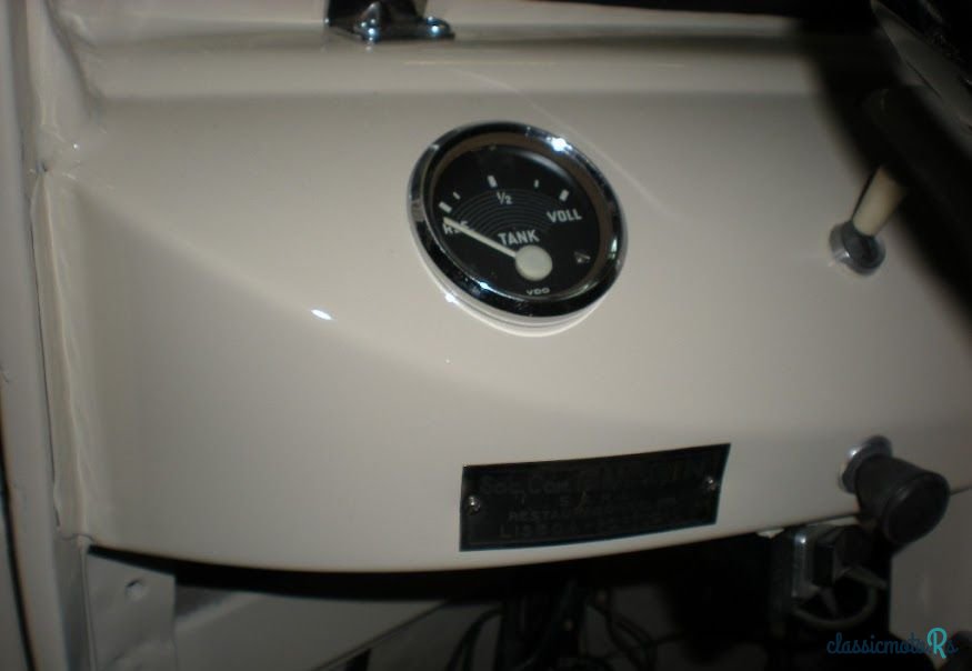 1960' Volkswagen Type 2 photo #5