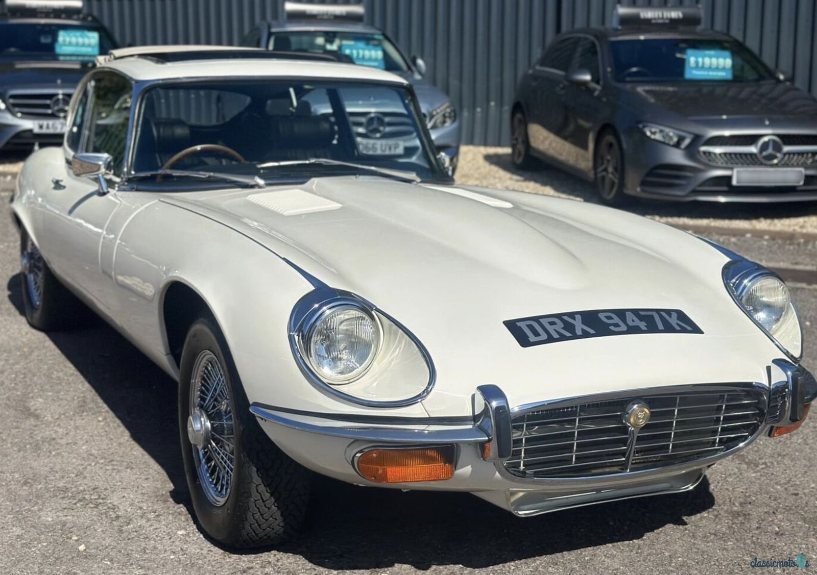 1972' Jaguar 2+2 E Type photo #1