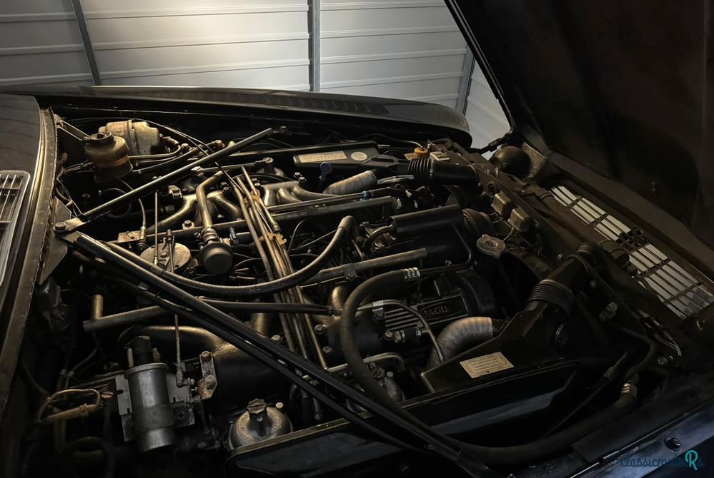 1974' Jaguar XJ photo #5