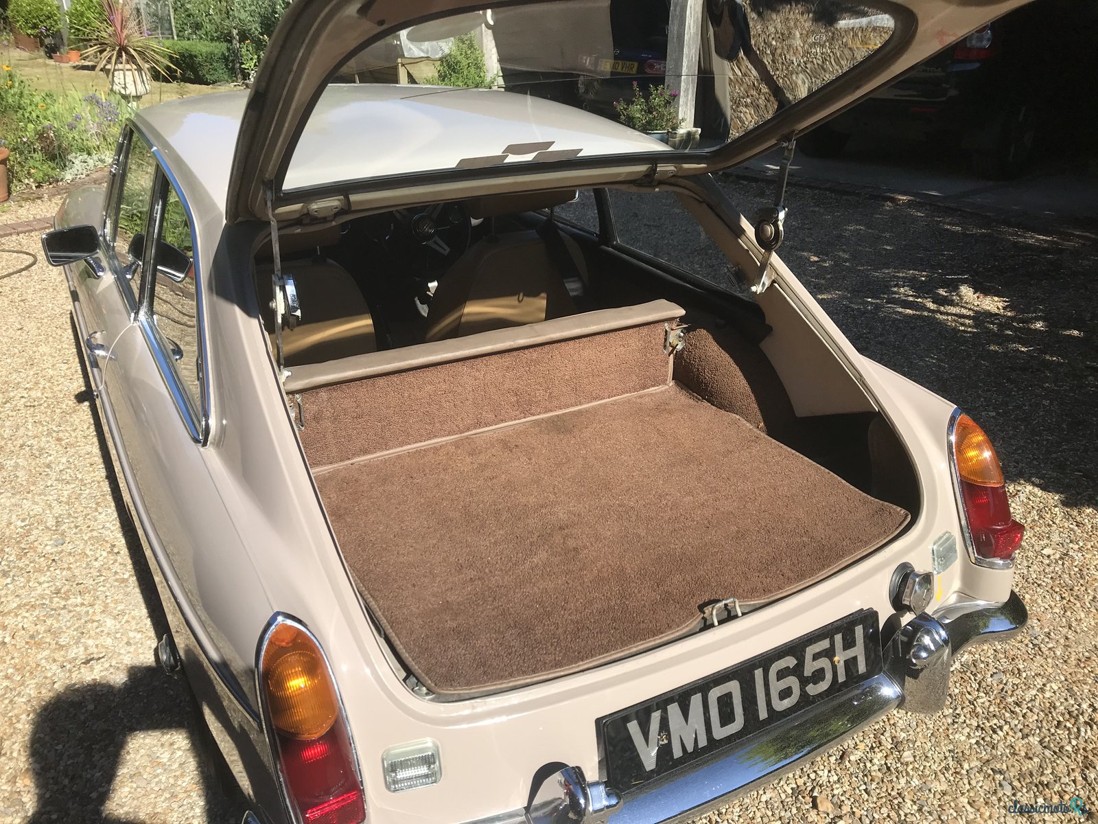 1969' MG Mgb Gt photo #5