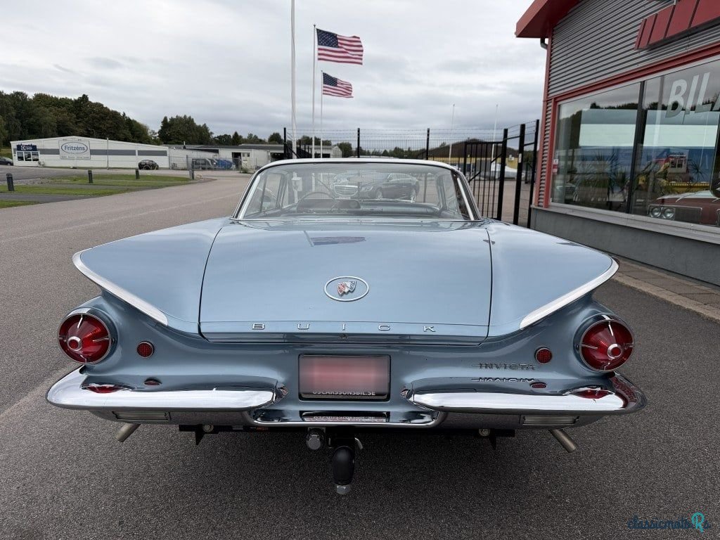 1960' Buick Invicta photo #6