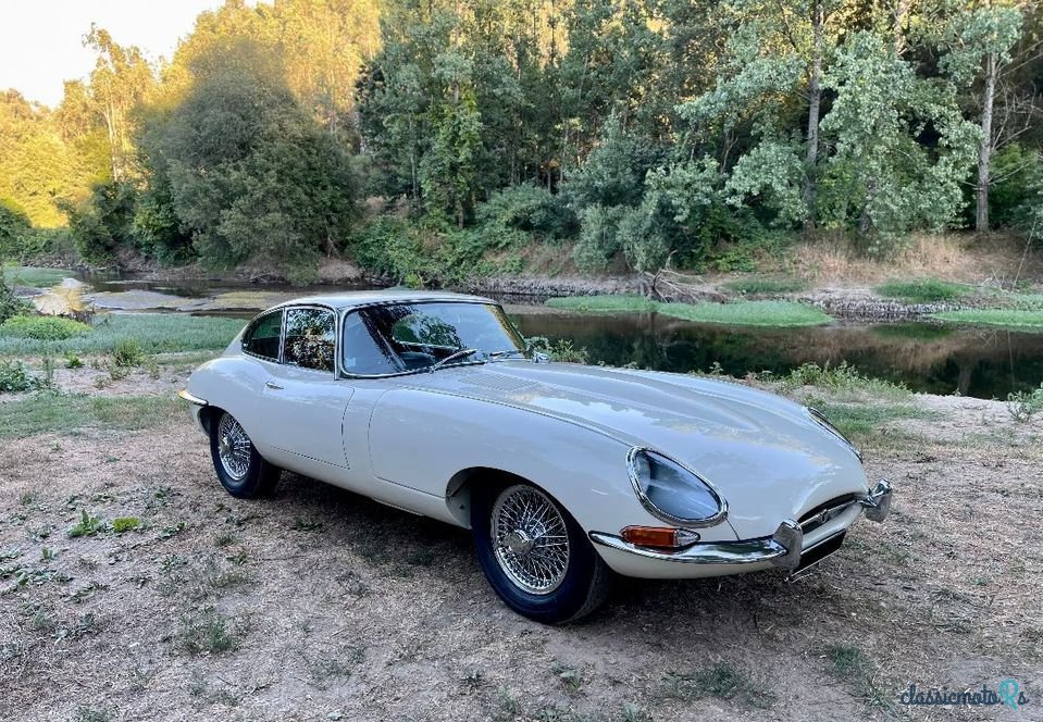 1963' Jaguar E-Type photo #2