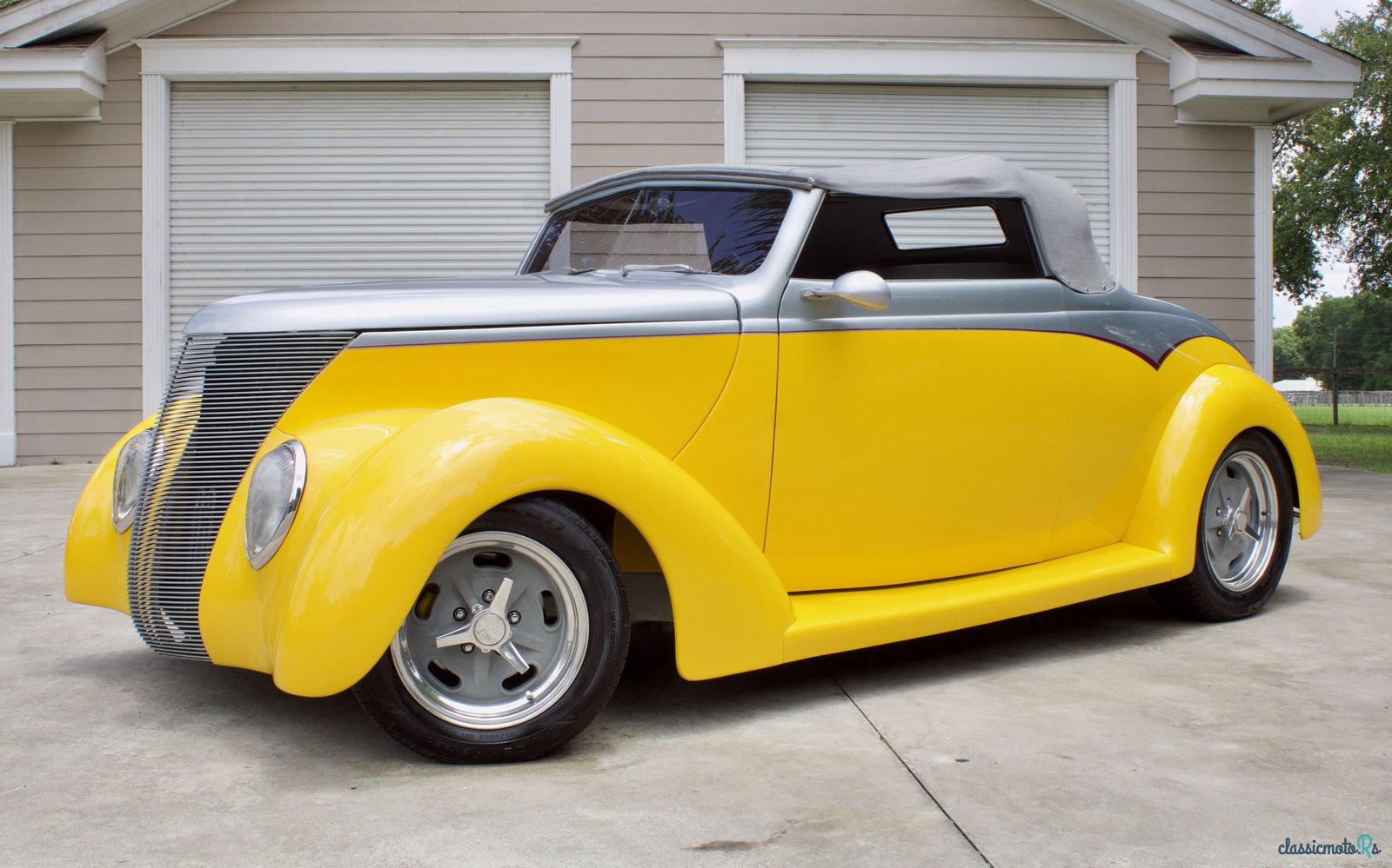 1937' Ford photo #3