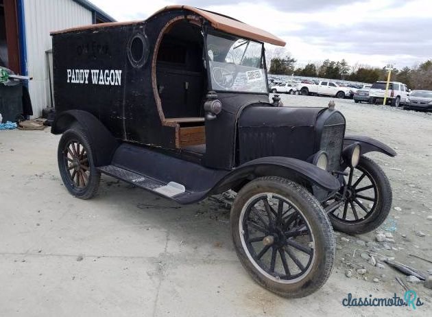 1925' Ford Model T photo #1