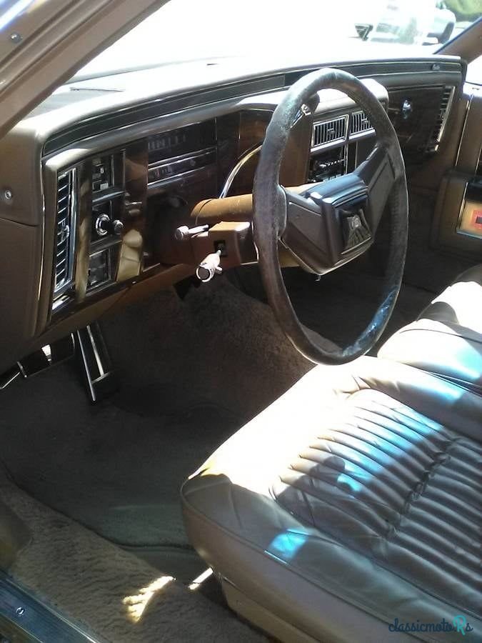 1989' Cadillac Brougham photo #3