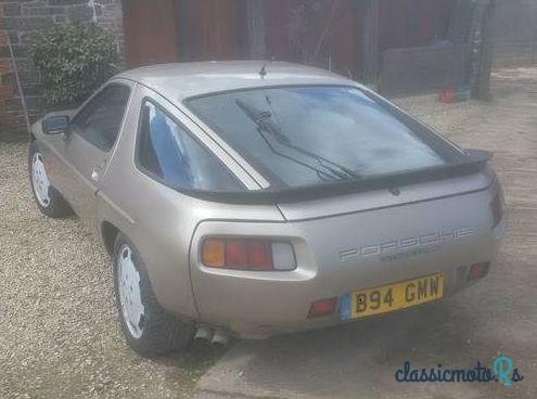 1985' Porsche 928 S2 photo #6