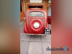 1949' Renault Eight photo #2