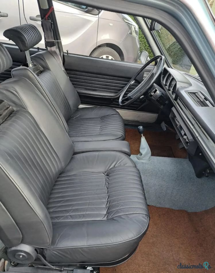 1972' Peugeot 504 photo #2