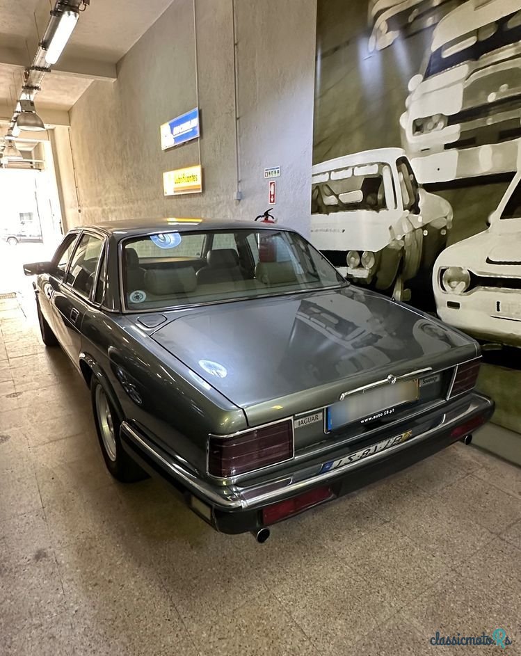 1990' Jaguar Sovereign 4.0 photo #4