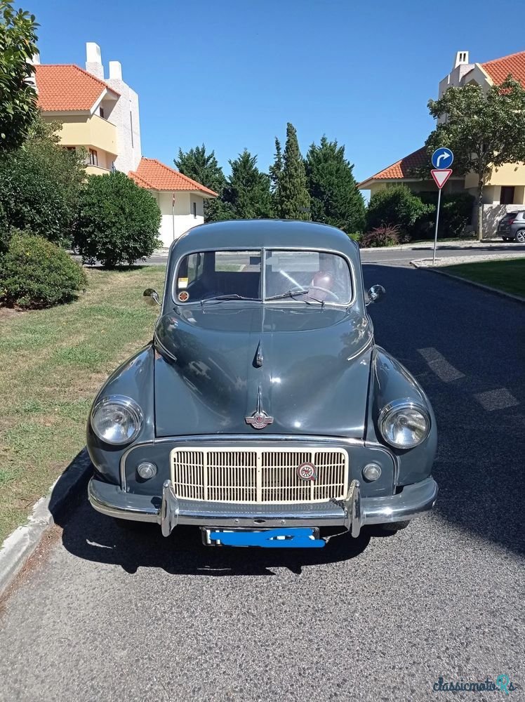 1954' Morris Minor photo #4