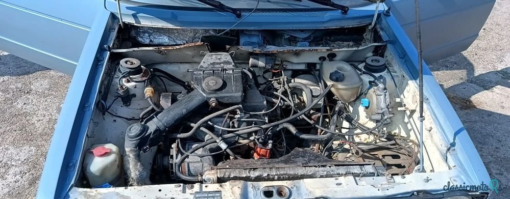 1980' Volkswagen Golf 1.1 L photo #5