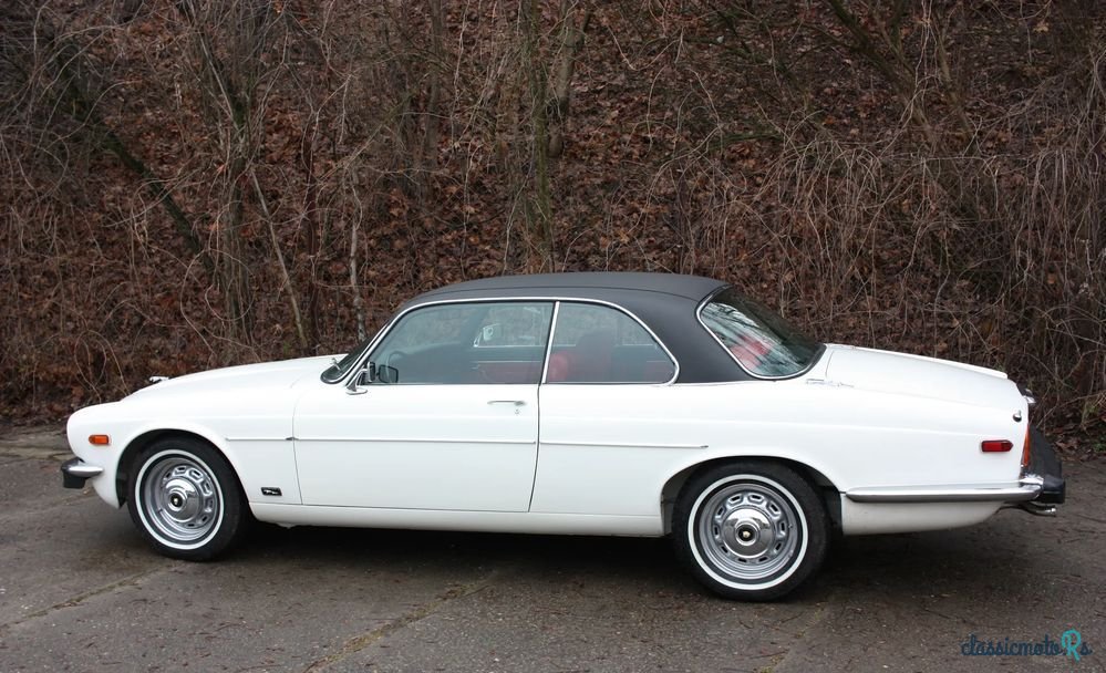 1976' Jaguar XJ photo #6