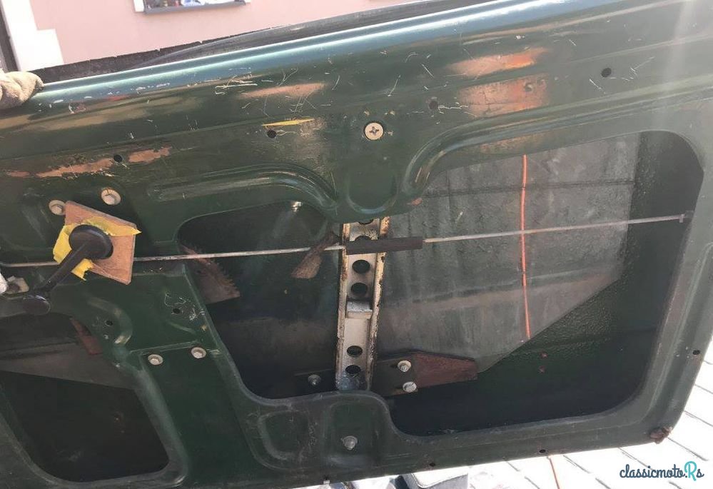 1971' Volkswagen Karmann Ghia photo #4