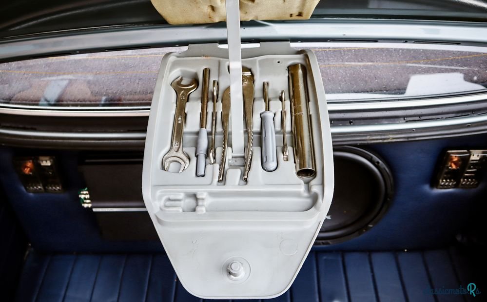 1980' BMW Seria 3 316I photo #5