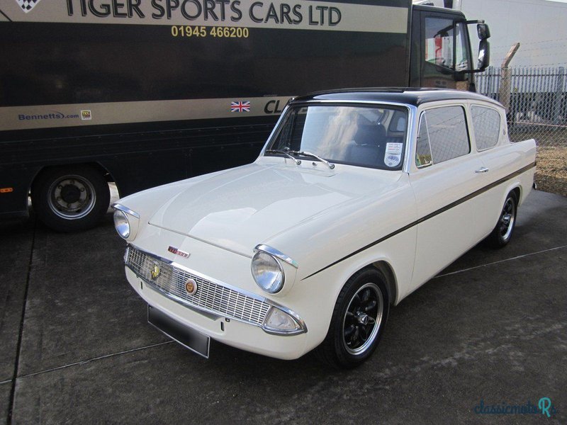 1965' Ford Anglia photo #1