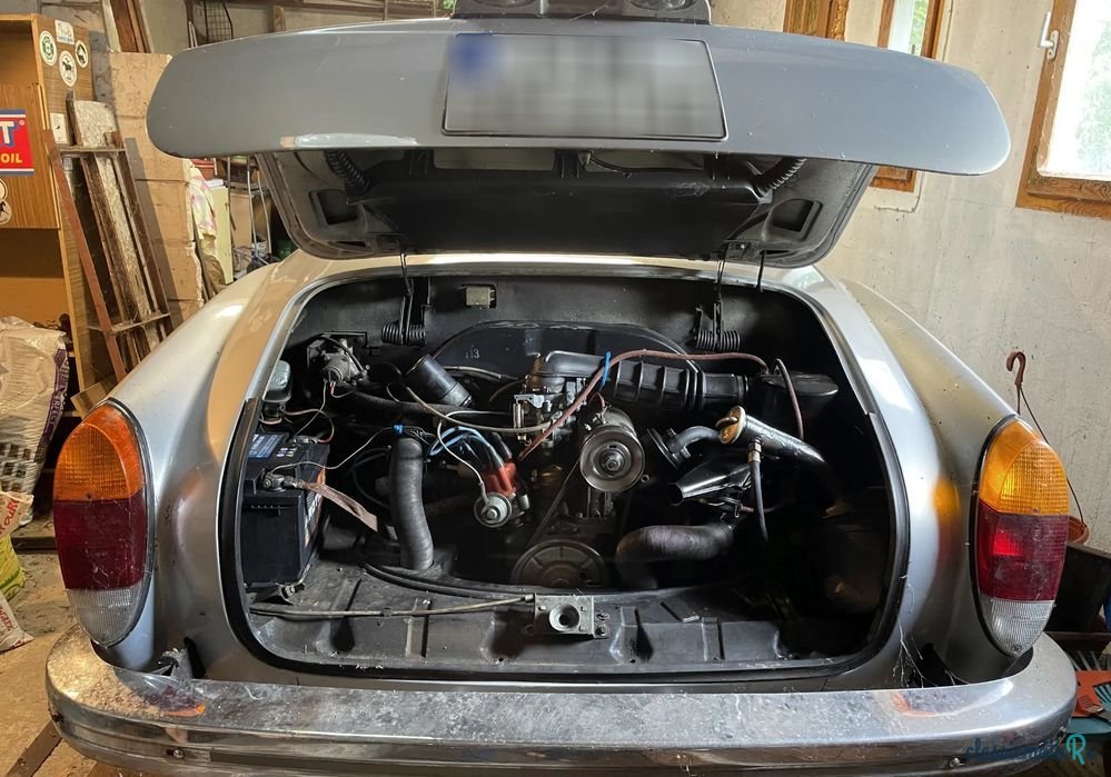 1964' Volkswagen Karmann Ghia photo #3