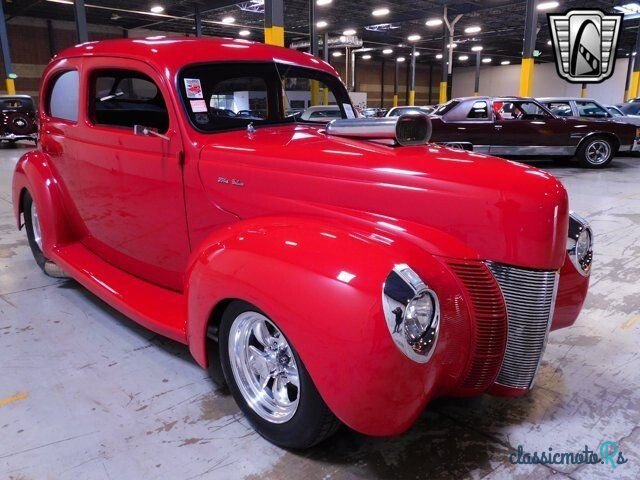 1940' Ford Deluxe photo #5