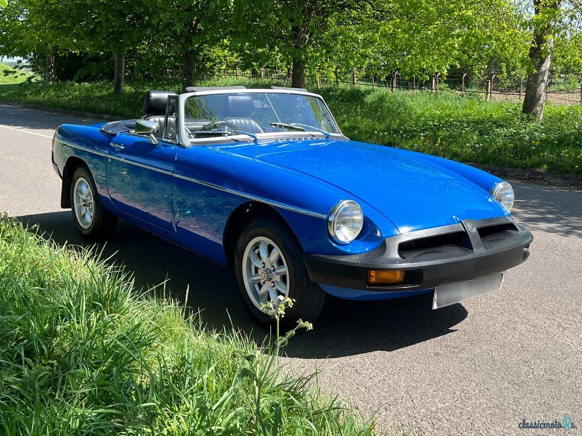 1977' MG MGB photo #1