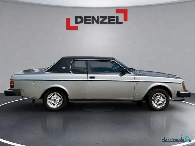 1979' Volvo 262 C photo #5