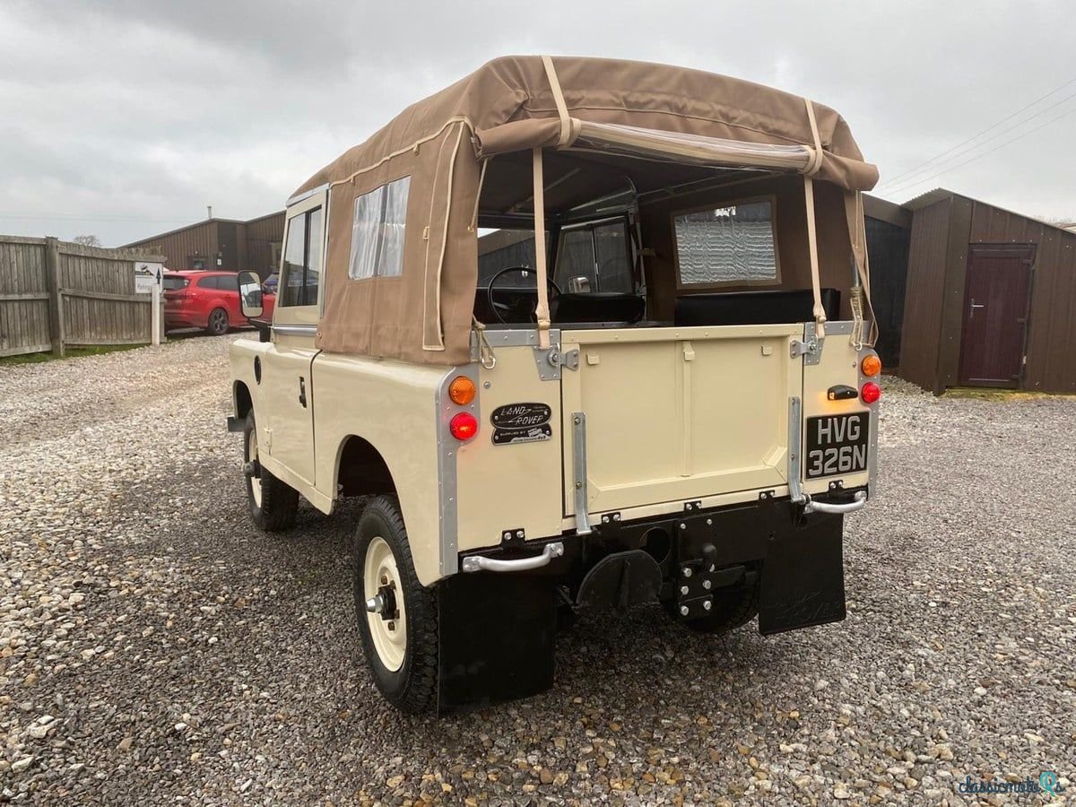 1975' Land Rover Series III photo #6