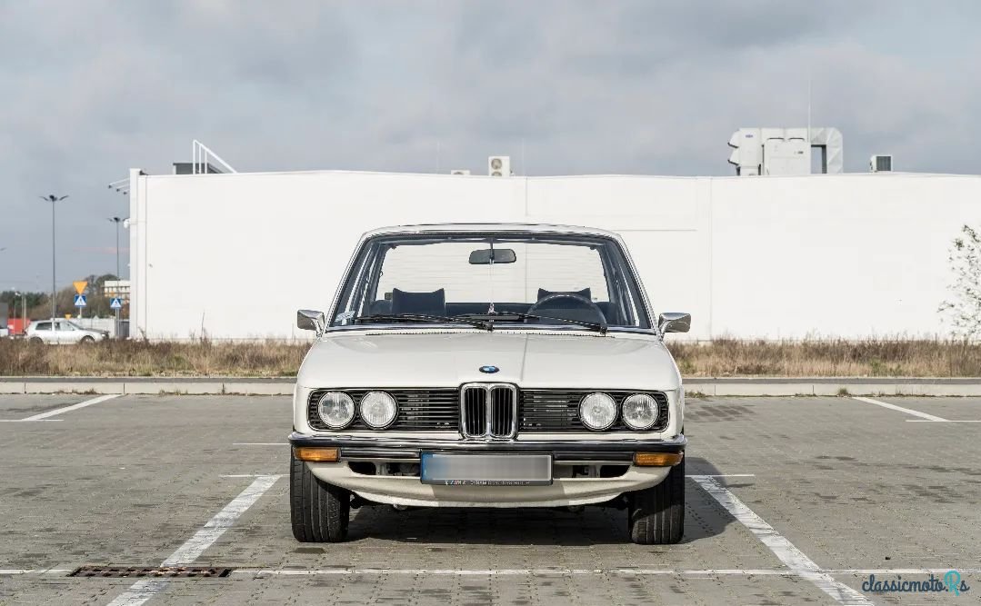 1977' BMW Seria 5 photo #2
