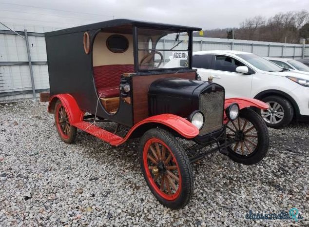 1920' Ford Model T photo #1