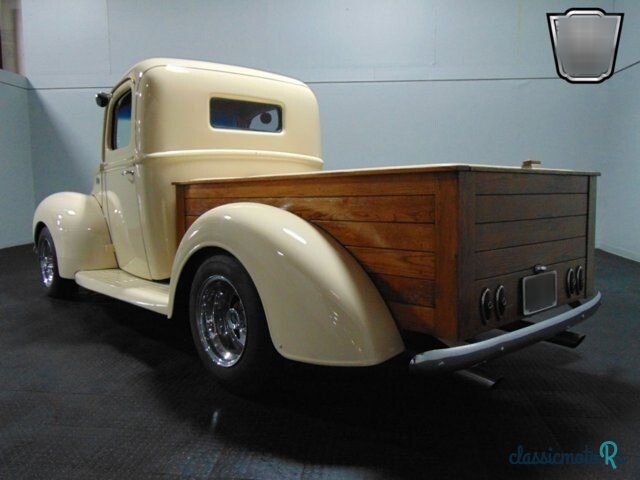 1941' Ford Pickup photo #5