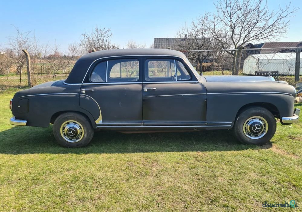1954' Mercedes-Benz 220S Ponton photo #3