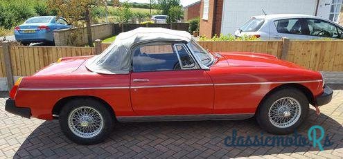 1975' MG Roadster photo #3