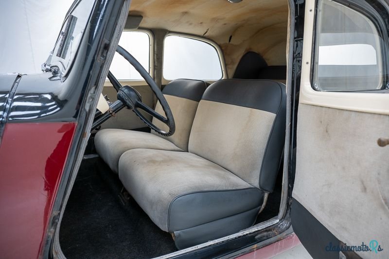 1952' Citroen Traction Avant '52 CH05806 photo #4