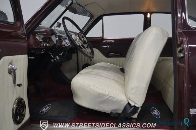 1950' Ford photo #4