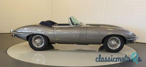 1970' Jaguar E-Type S2 Cabriolet photo #1
