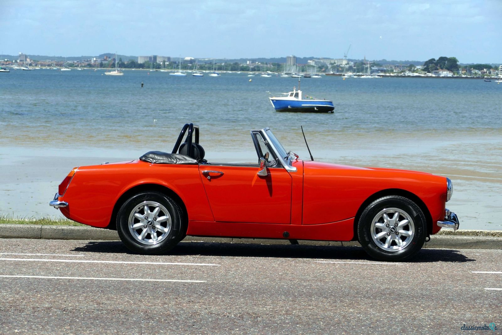 1974' MG photo #2